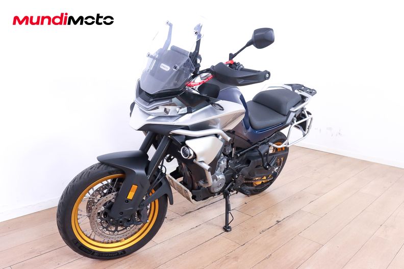 Motorbike image 7
