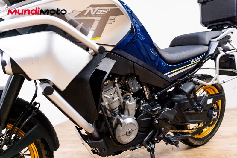 Motorbike image 9