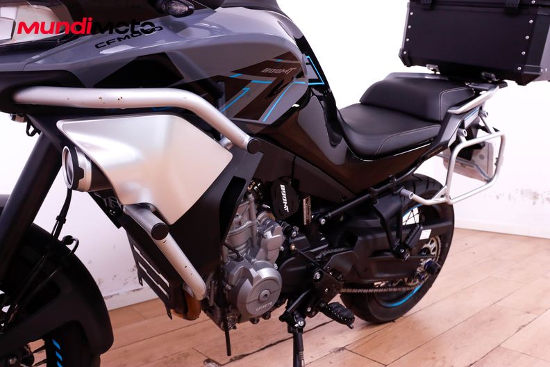 Motorbike image 8