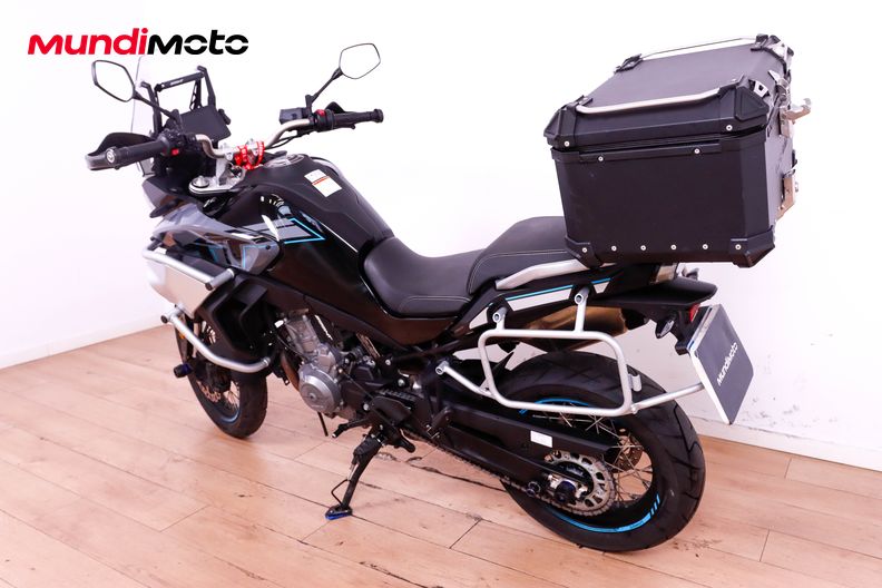 Motorbike image 6