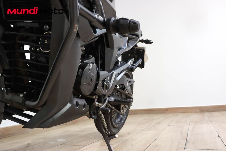Motorbike image 8