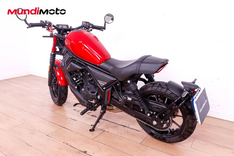 Motorbike image 6