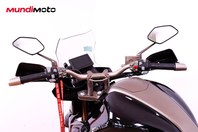 Motorbike image 10