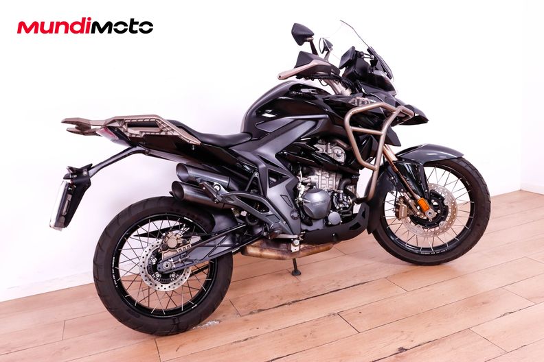 Motorbike image 2