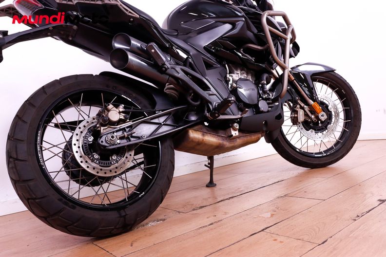 Motorbike image 3