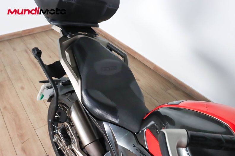 Motorbike image 13