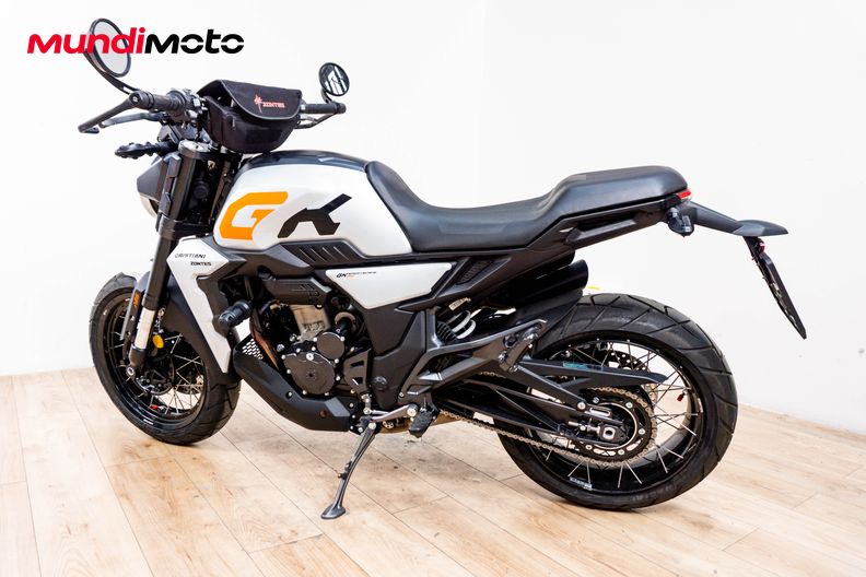 Motorbike image 7