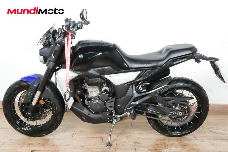 Motorbike image 5
