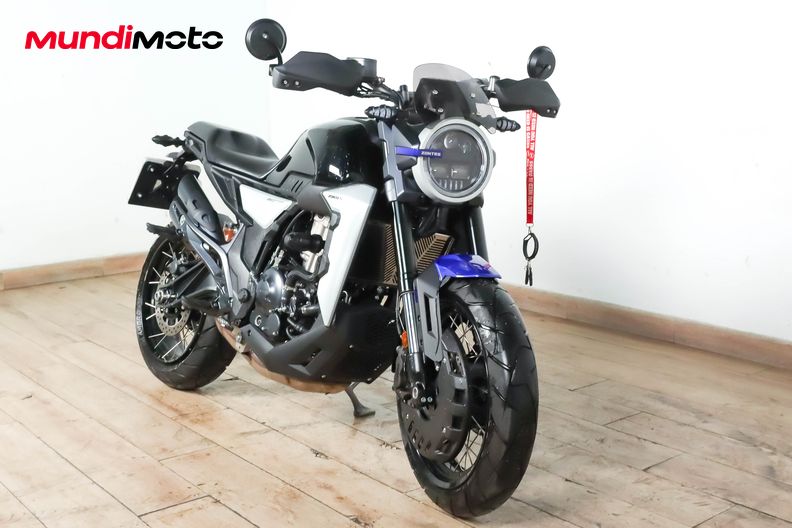 Motorbike image 1