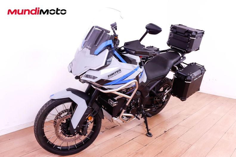 Motorbike image 7