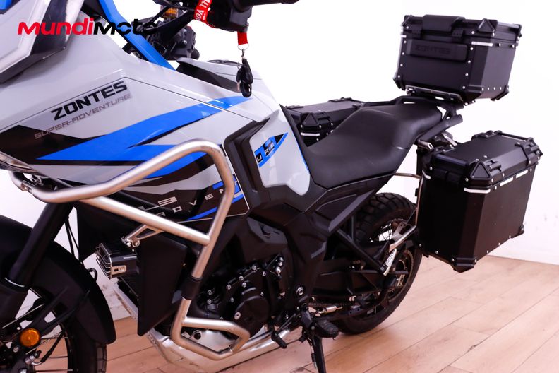 Motorbike image 8