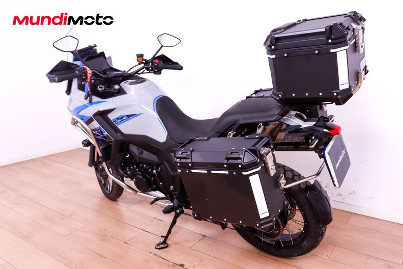 Motorbike image 6