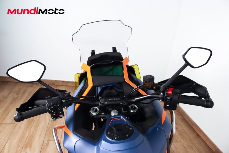 Motorbike image 10