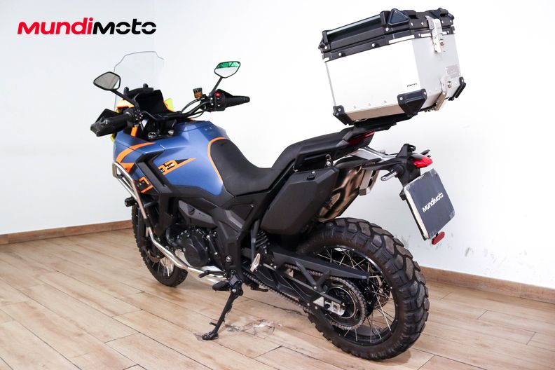 Motorbike image 6