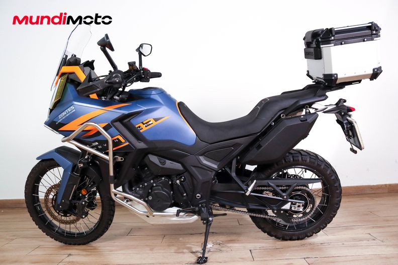 Motorbike image 5