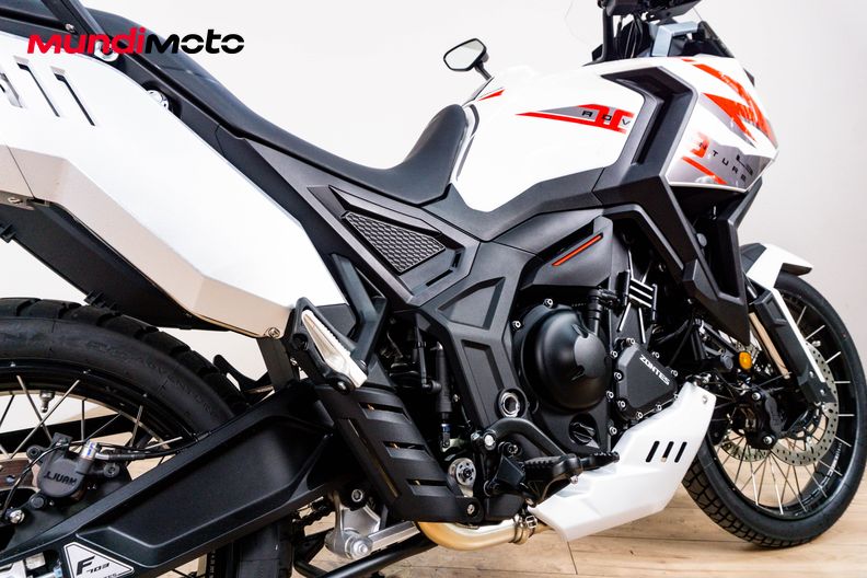 Motorbike image 3