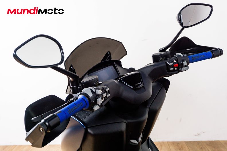 Motorbike image 10