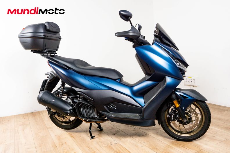 Motorbike image 1