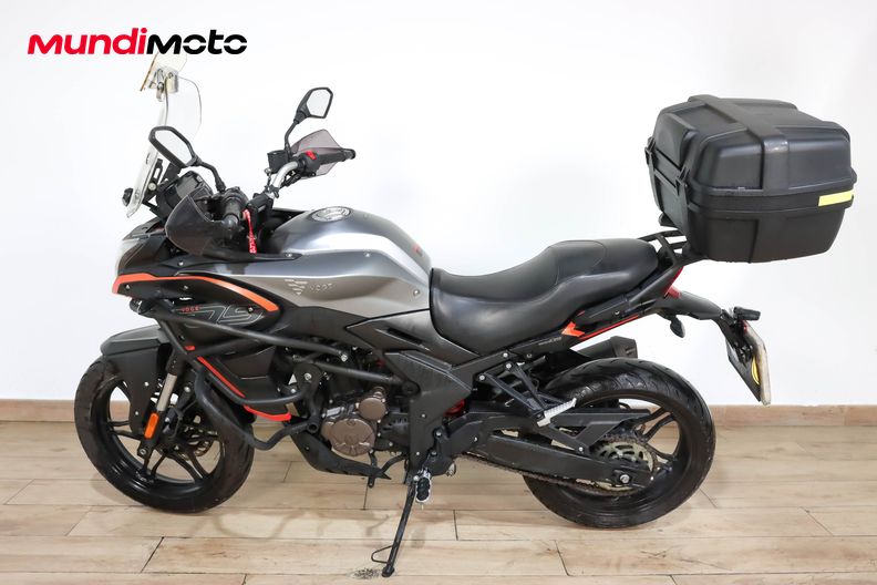 Motorbike image 5