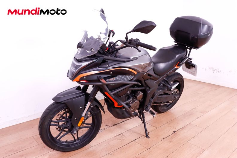 Motorbike image 7