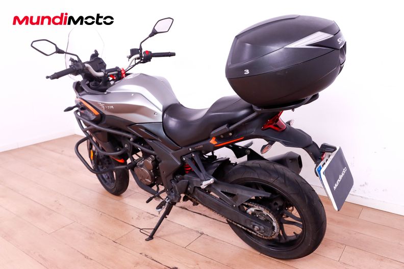 Motorbike image 6