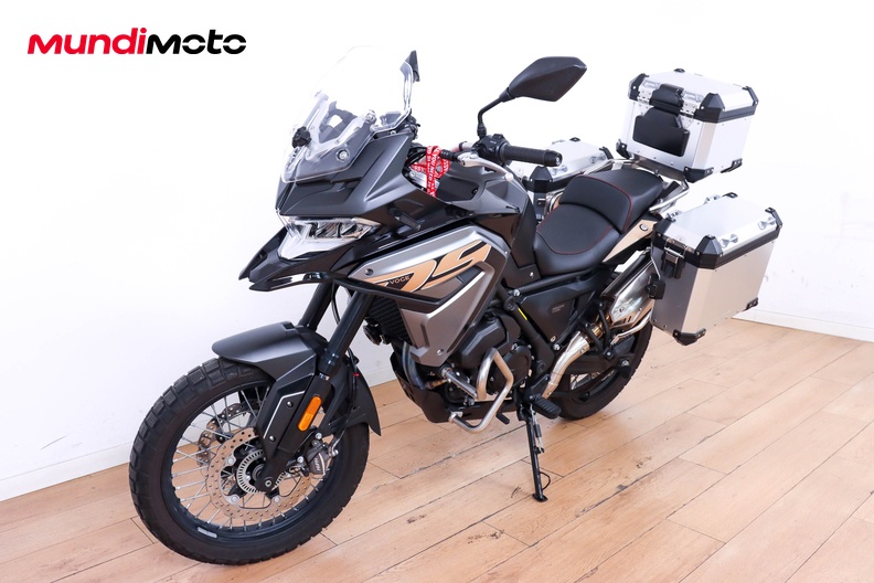 Motorbike image 7
