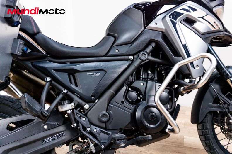 Motorbike image 3