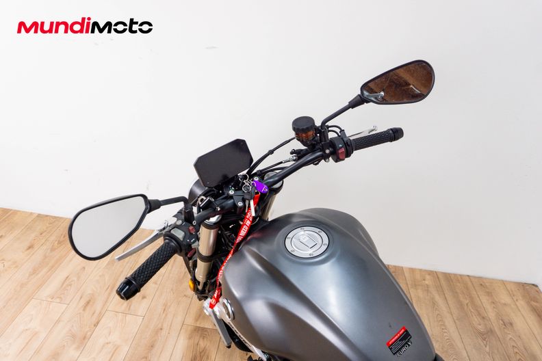Motorbike image 10