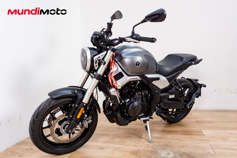 Motorbike image 6