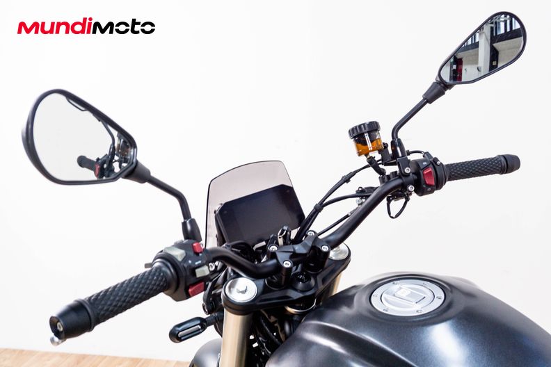 Motorbike image 10