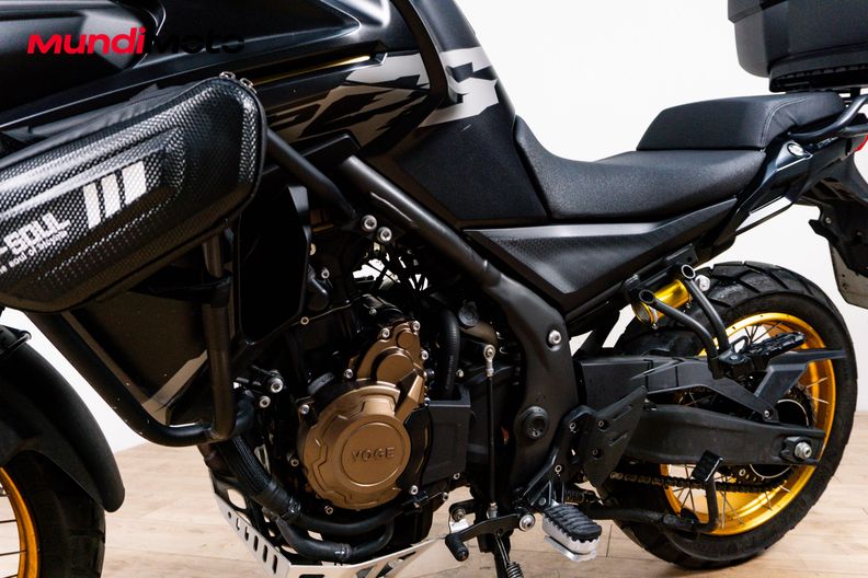 Motorbike image 9