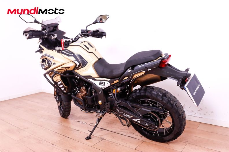 Motorbike image 6