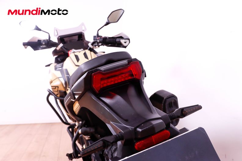 Motorbike image 9
