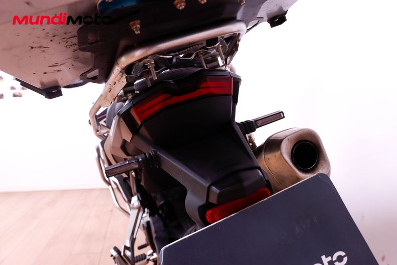 Motorbike image 9
