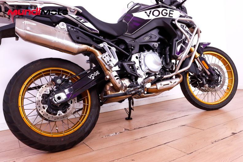 Motorbike image 3