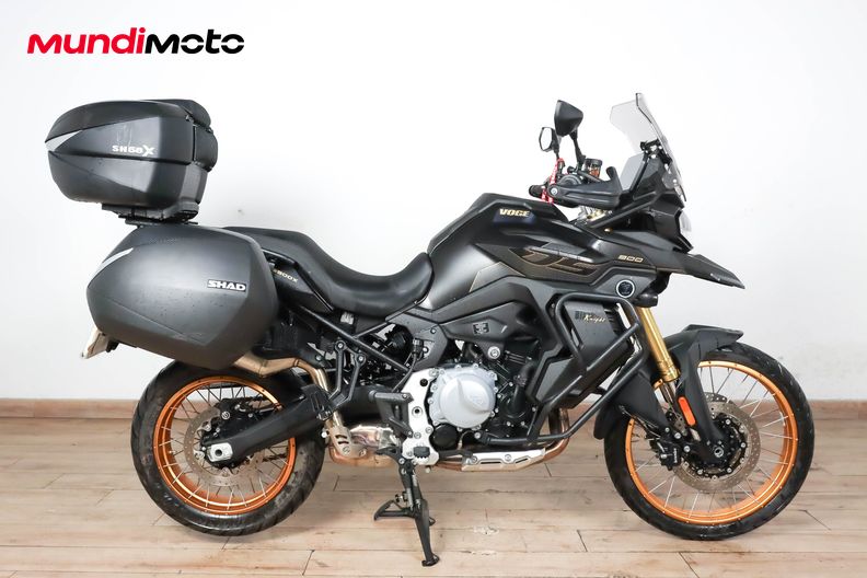 Voge 900 DSX