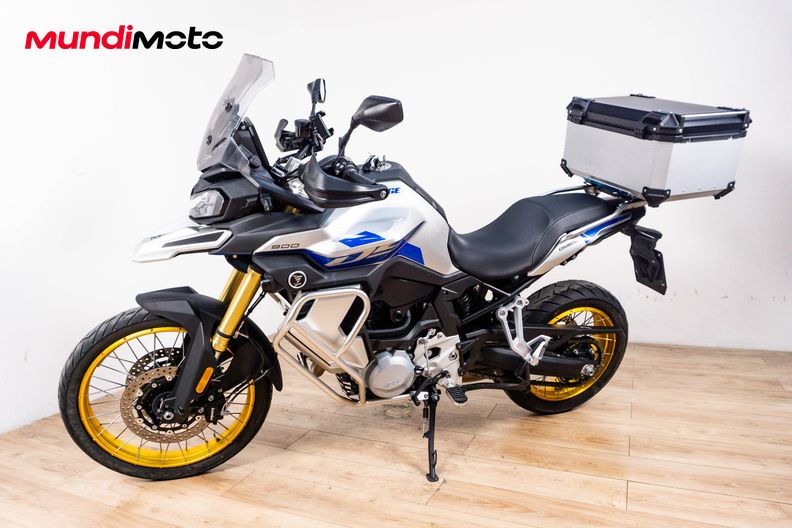 Motorbike image 6