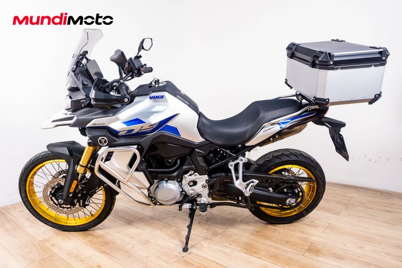 Motorbike image 5
