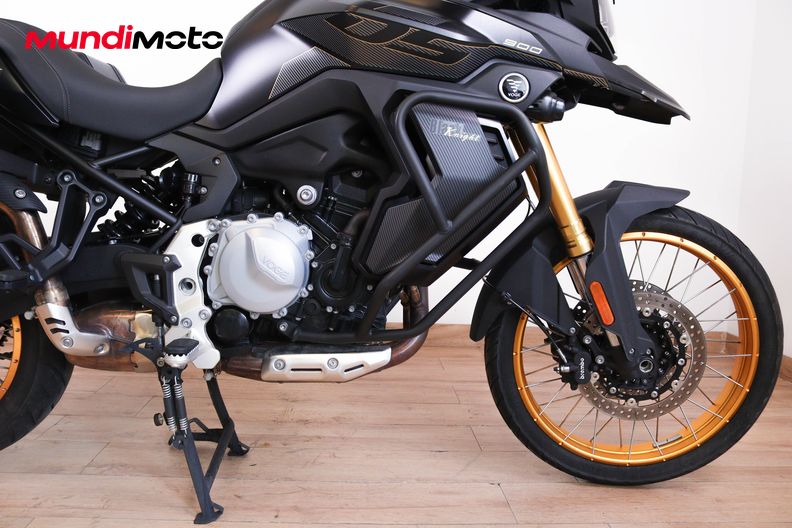 Motorbike image 12