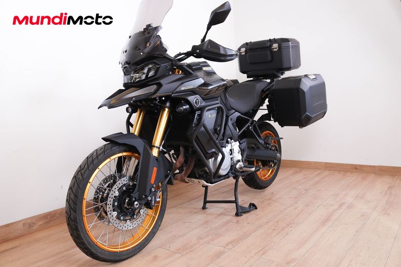 Motorbike image 7