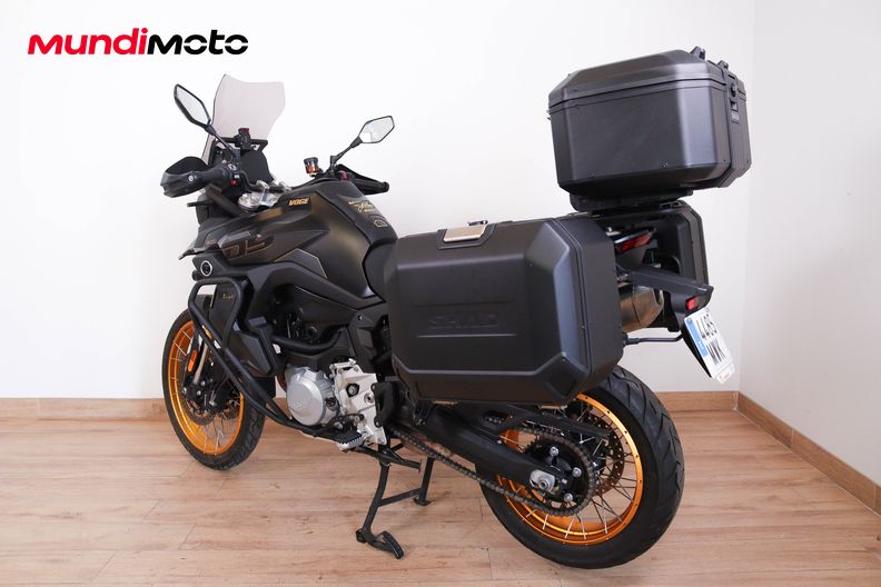 Motorbike image 6