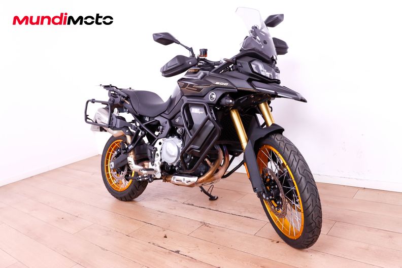 Motorbike image 1
