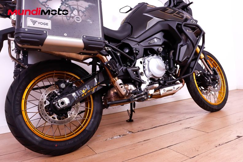 Motorbike image 3
