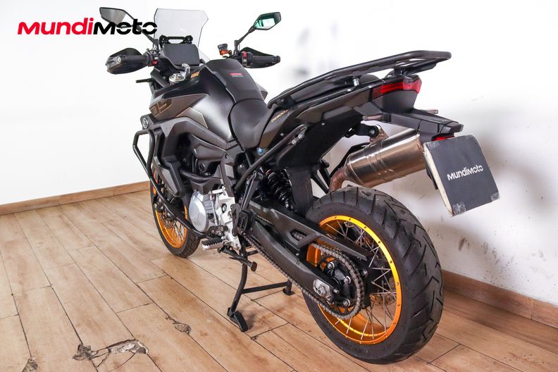 Motorbike image 6