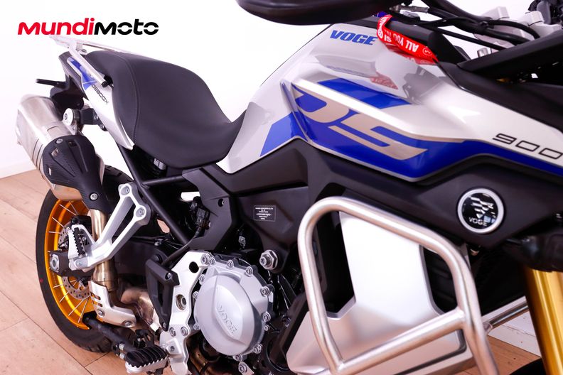 Motorbike image 13