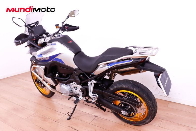 Motorbike image 6