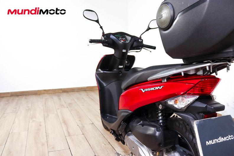 Motorbike image 9