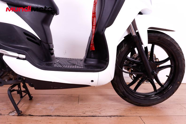 Motorbike image 12