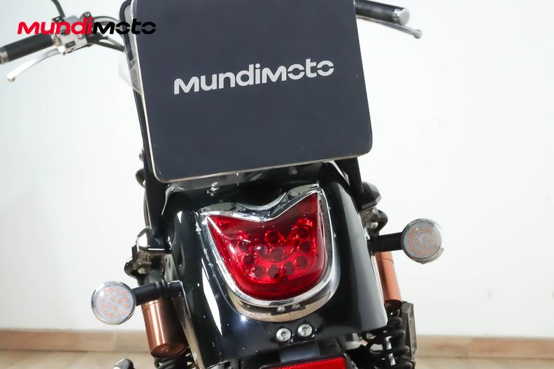 Motorbike image 9
