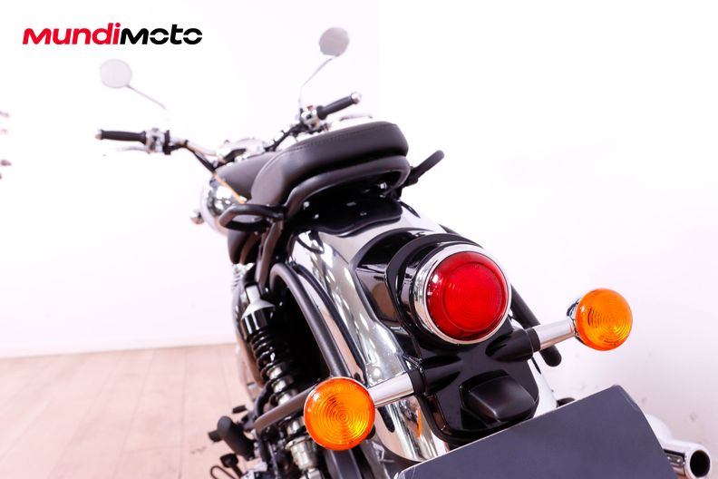 Motorbike image 9